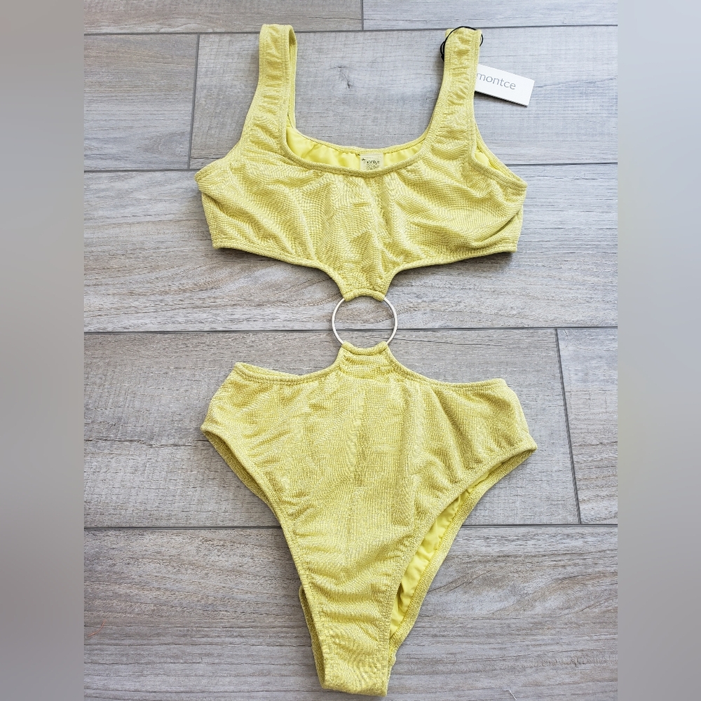 Montce one piece